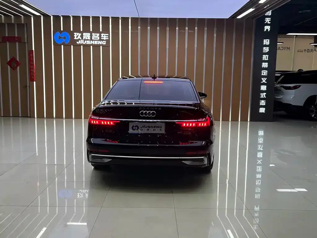 Audi A6L 2024 из CN, фото 6