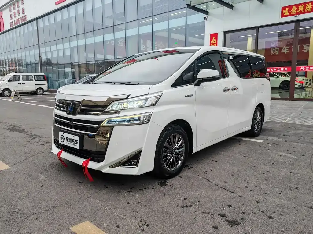 Toyota Vellfire 2022 из CN, фото 1