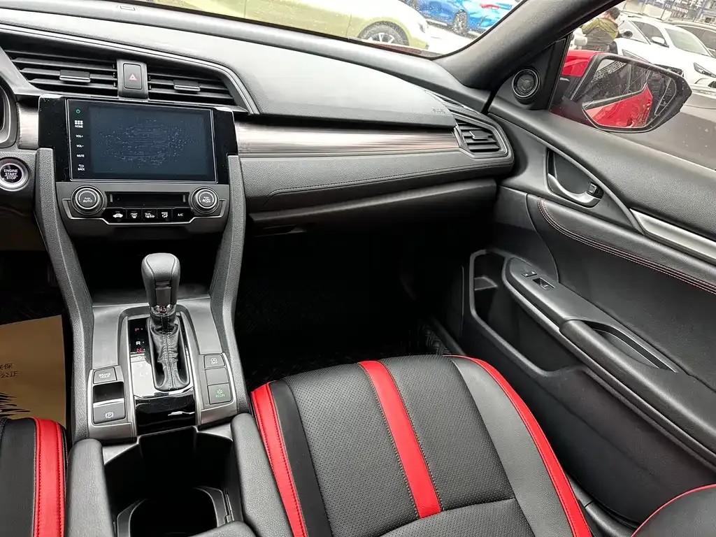 Honda Civic — фото 6
