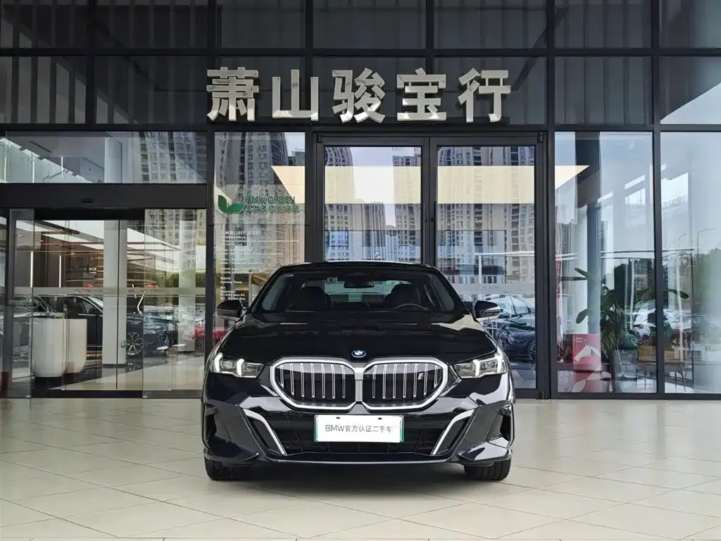 BMW i5 2025 из CN, фото 9