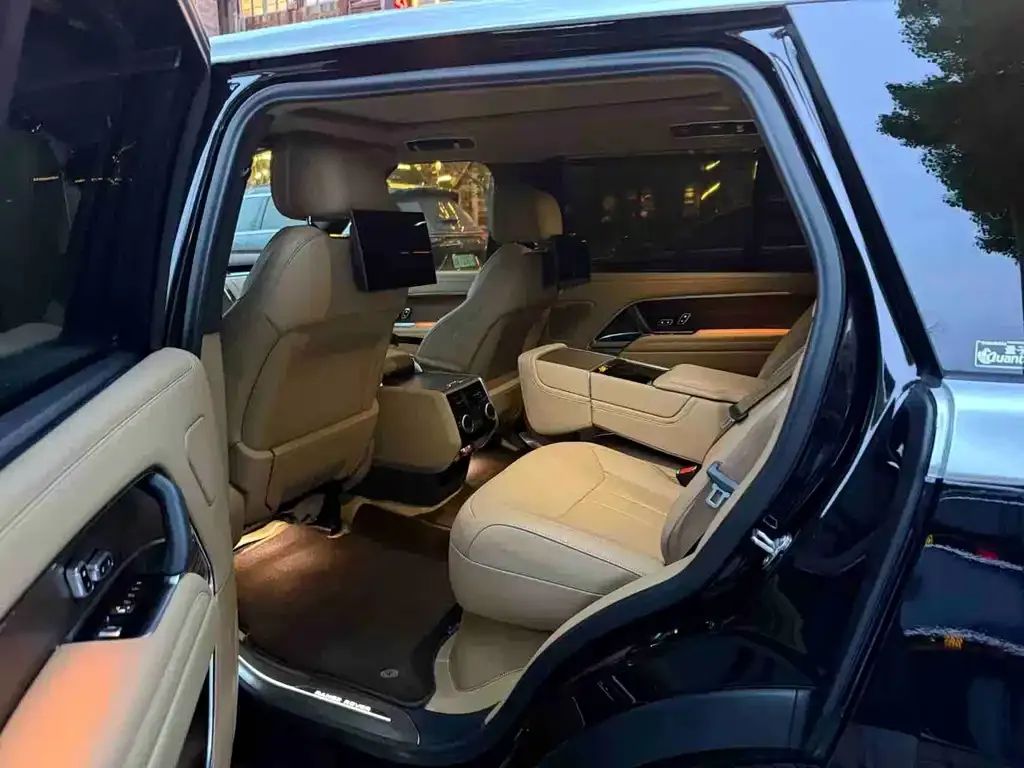 Land Rover Range Rover 2024 из CN, фото 3