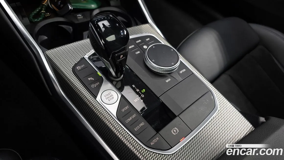 BMW 3-Series 2021 из KR, фото 10