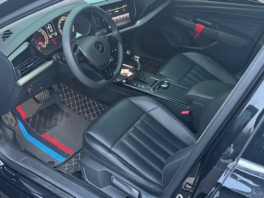 Volkswagen Passat — фото 3