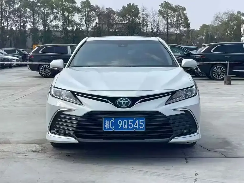 Toyota Camry 2023 из CN, фото 5