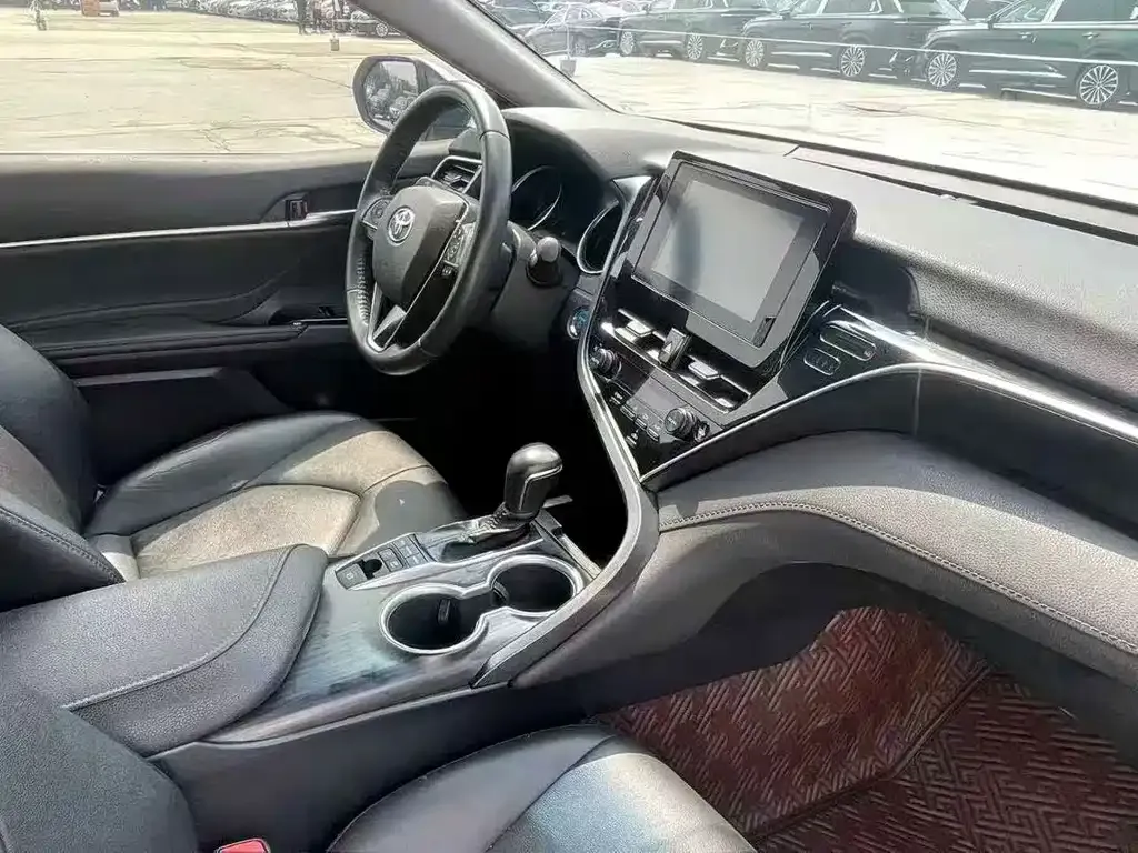 Toyota Camry 2023 из CN, фото 7