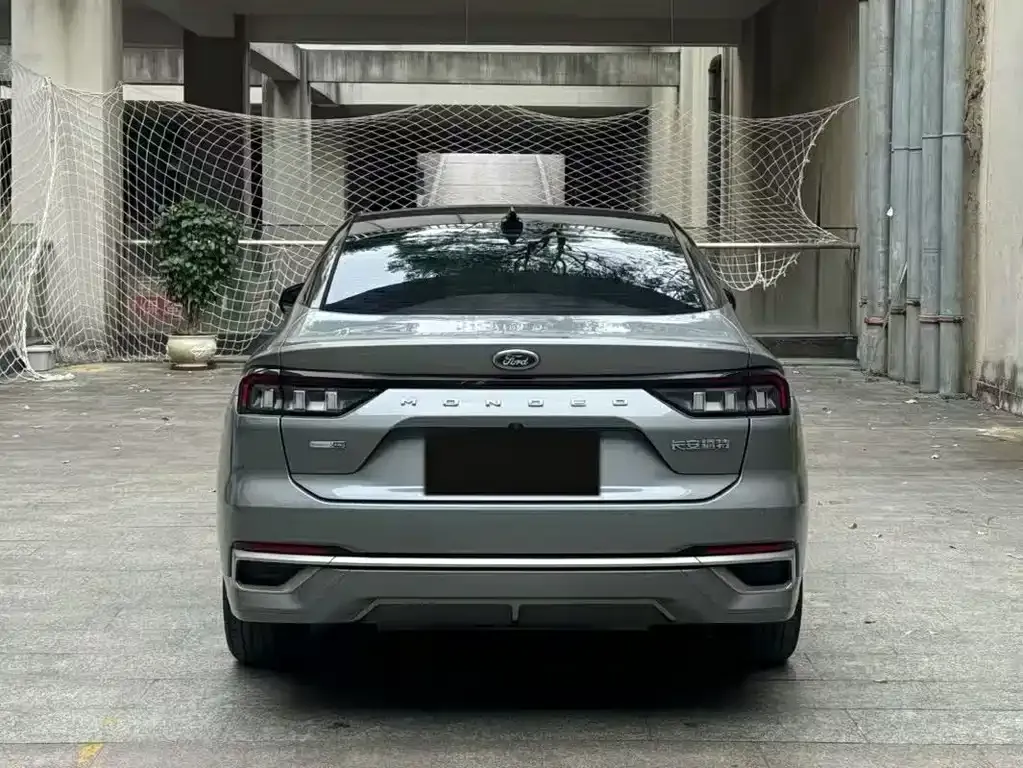 Ford Mondeo 2022 из CN, фото 3