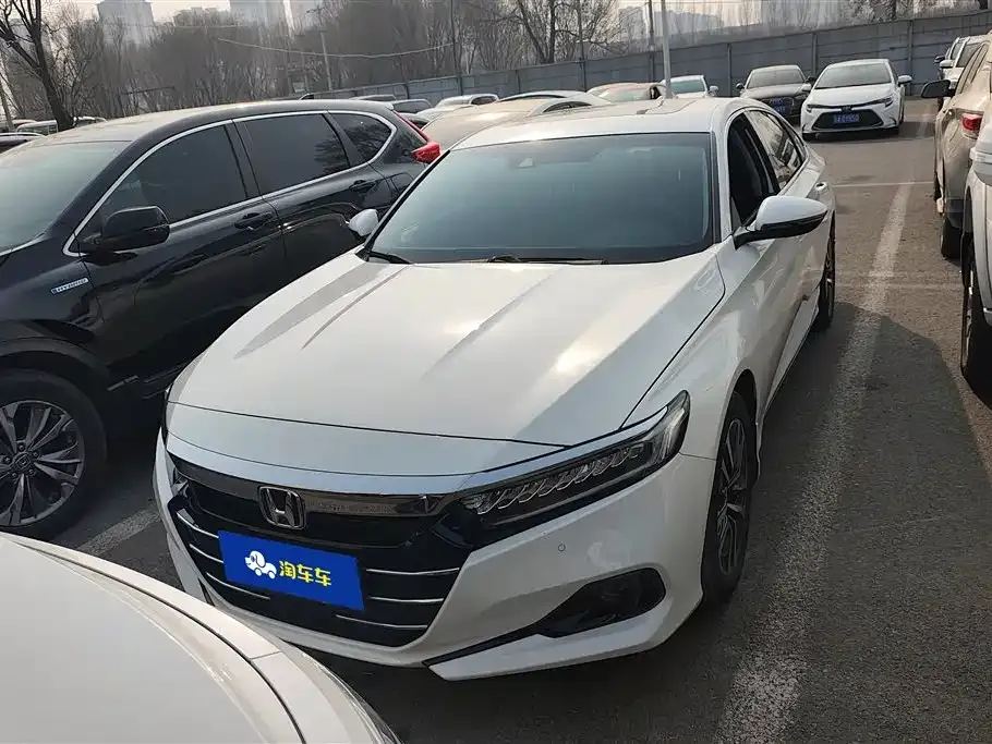 Honda Accord 2023 из CN, фото 10