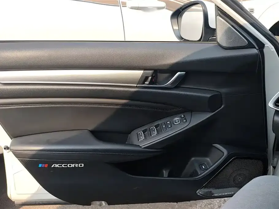 Honda Accord 2023 из CN, фото 7