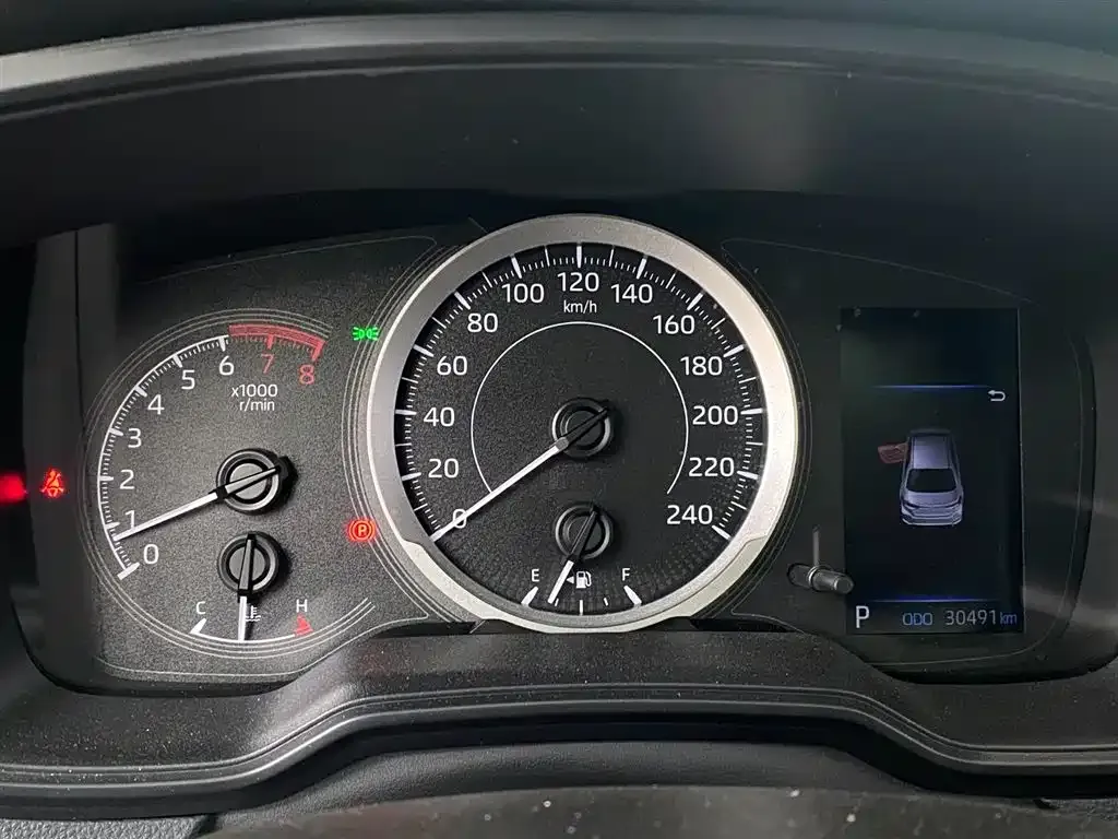 Toyota Corolla 2022 из CN, фото 10