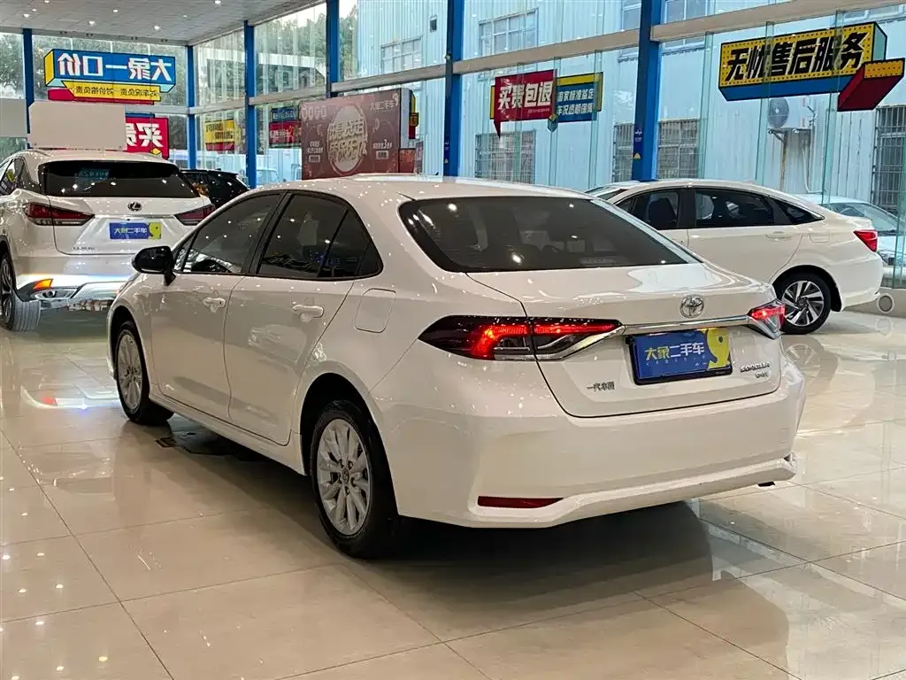 Toyota Corolla 2022 из CN, фото 3