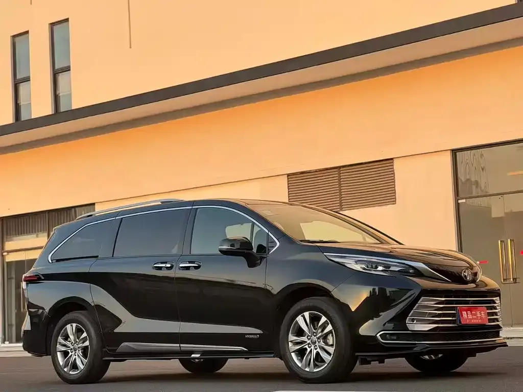 Toyota Sienna 2022 из CN, фото 9