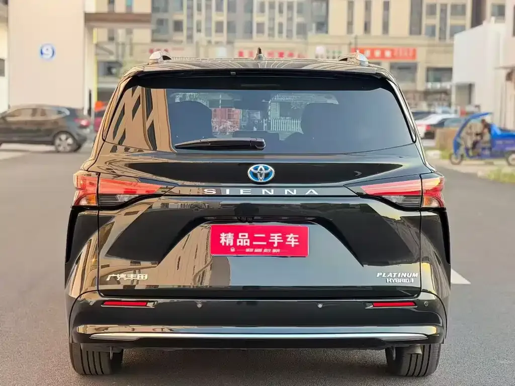 Toyota Sienna 2022 из CN, фото 6