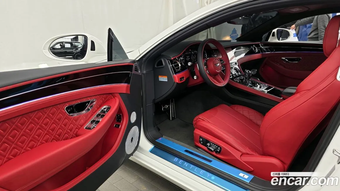 Bentley Continental 2022 из KR, фото 8