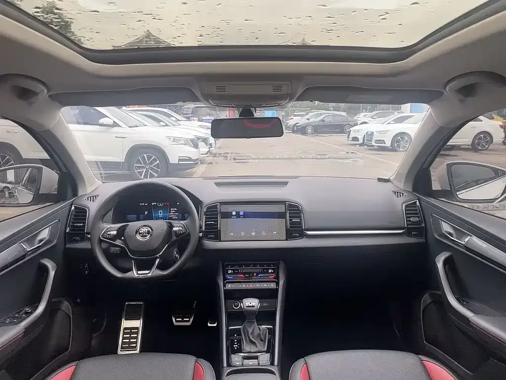 Skoda Karoq 2022 из CN, фото 9