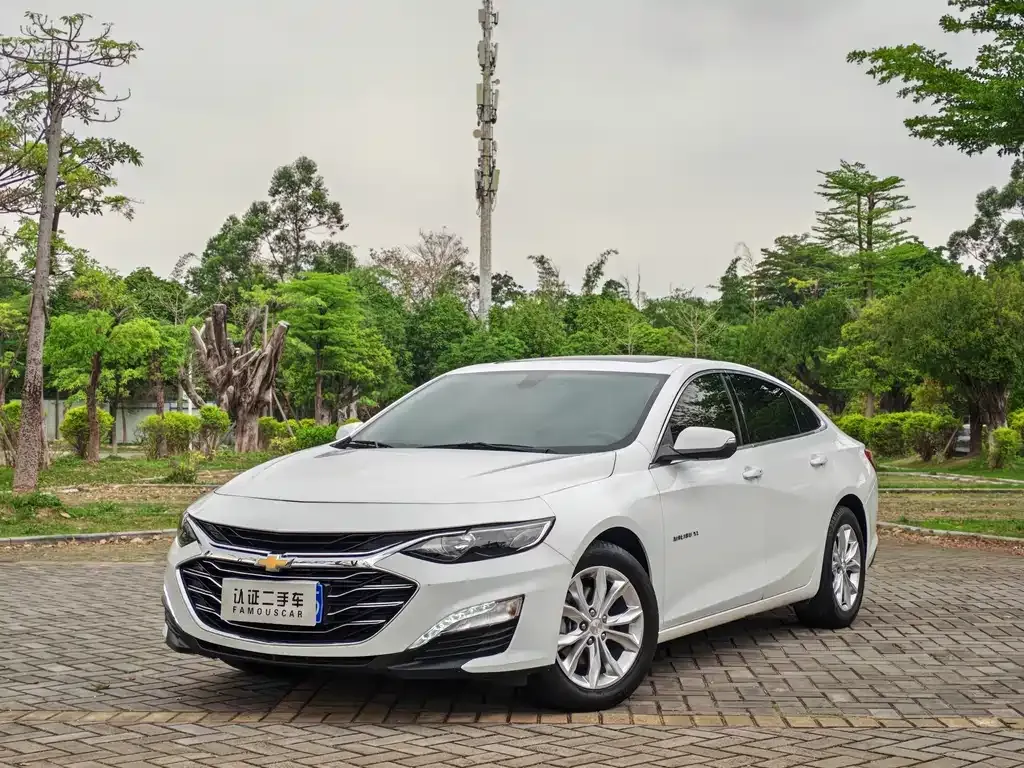 Chevrolet Malibu XL — фото 1
