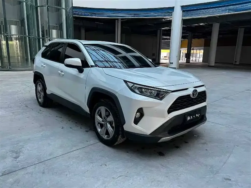 Toyota RAV4 2021 из CN, фото 8