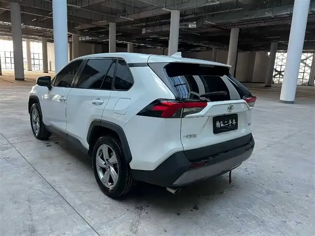 Toyota RAV4 2021 из CN, фото 3