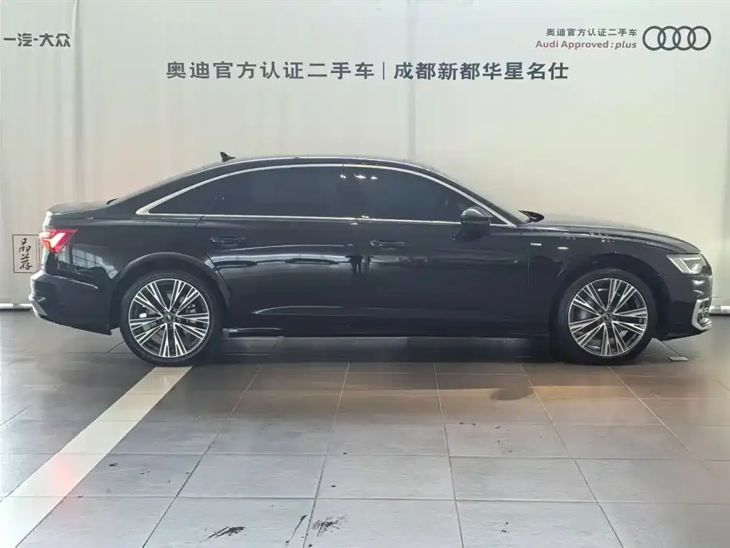 Audi A6L — фото 10