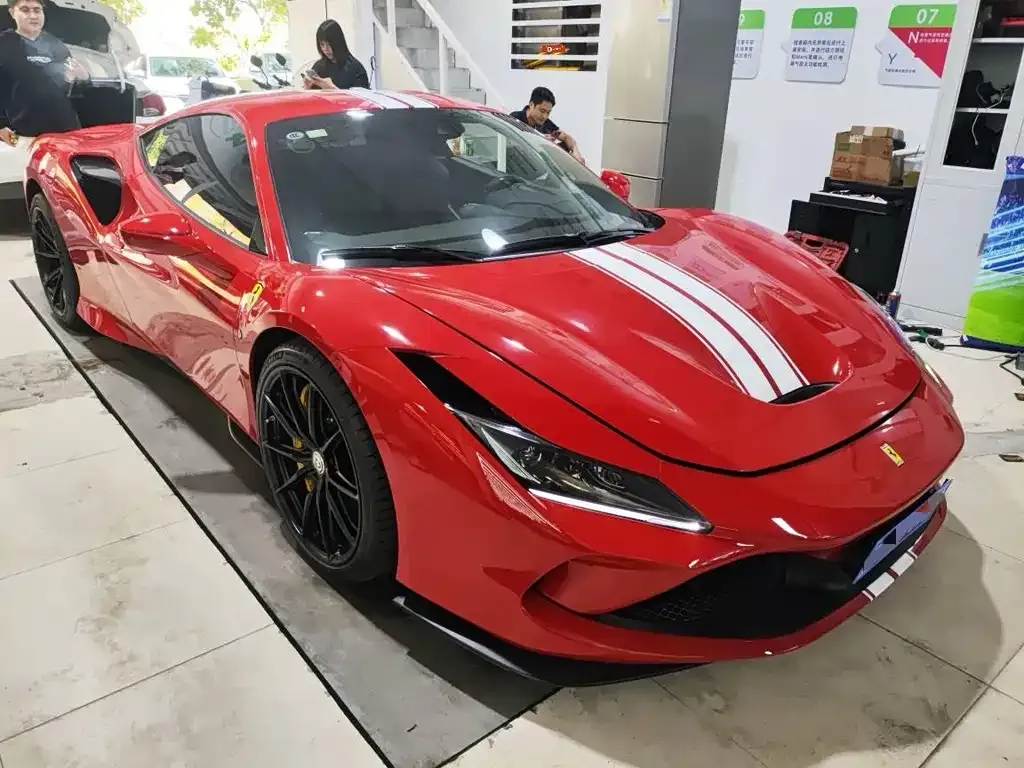 Ferrari F8 — фото 4