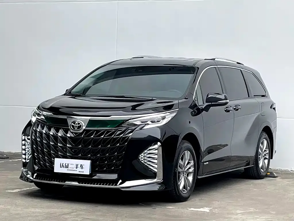 Toyota Sienna — фото 2