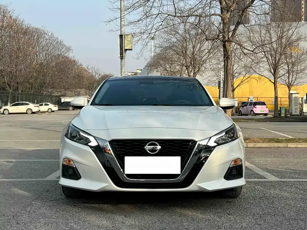 Nissan Teana — фото 3