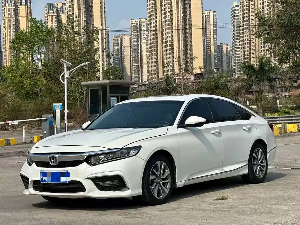 Honda Inspire — фото 1