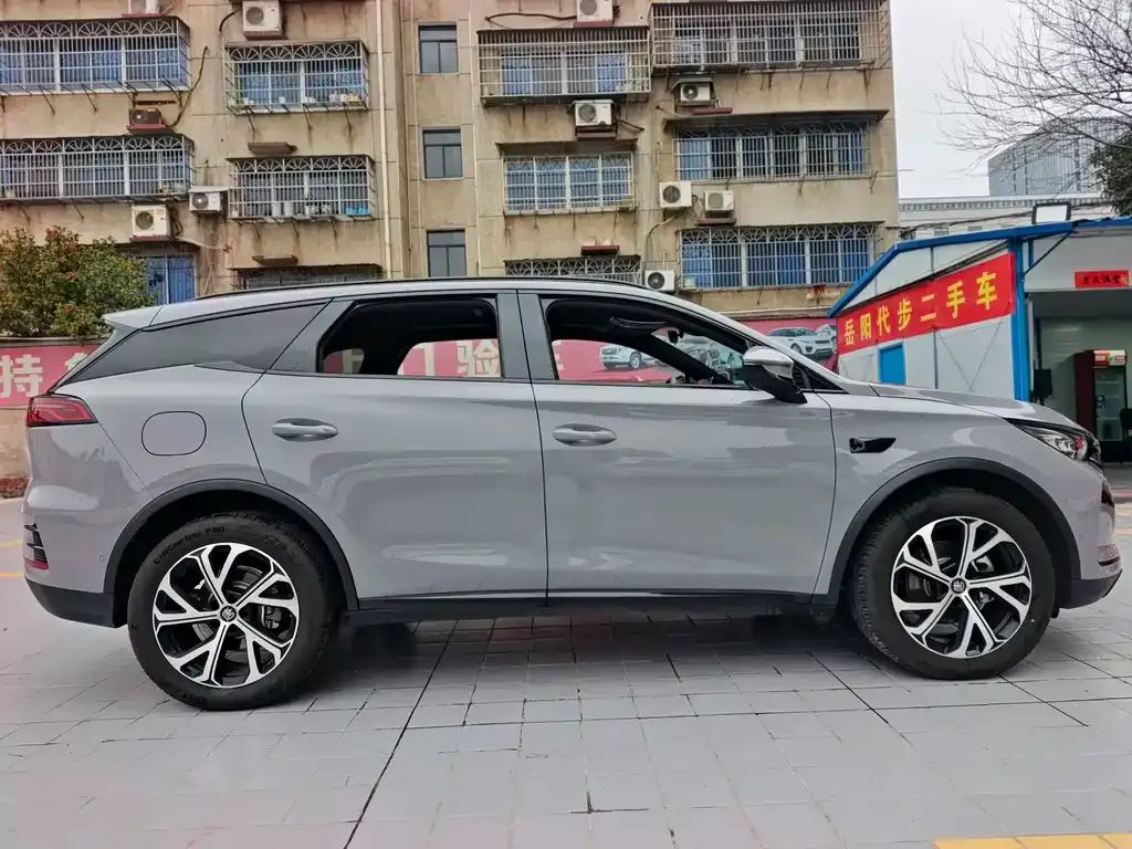 BYD Tang New Energy — фото 6
