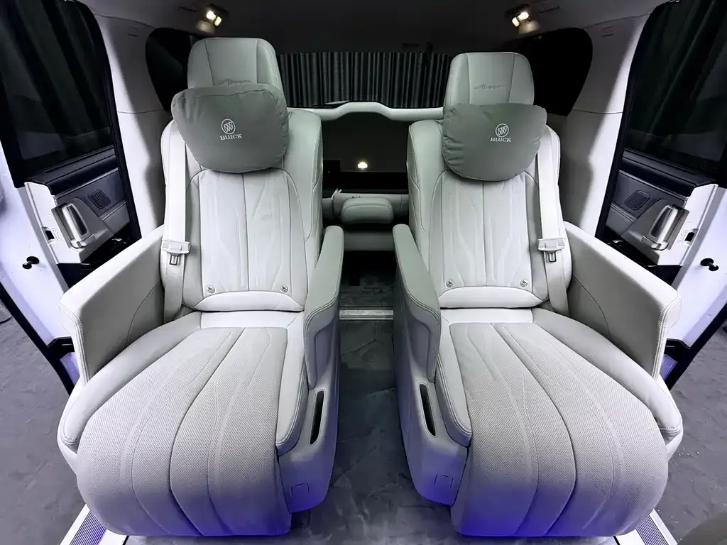 Buick GL8 Hybrid 2025 из CN, фото 7