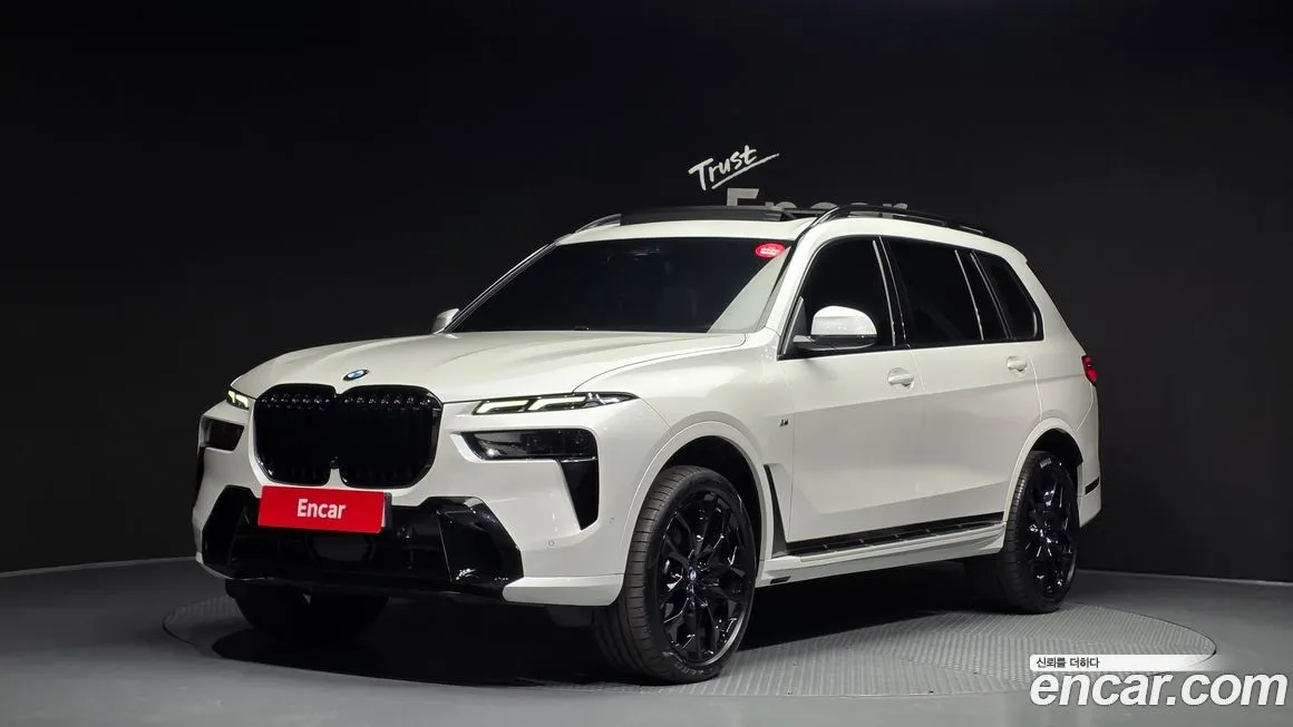 BMW X7 — фото 1