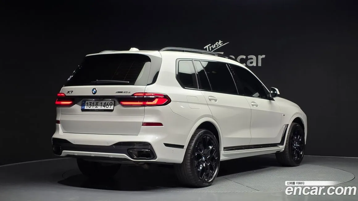BMW X7 — фото 3