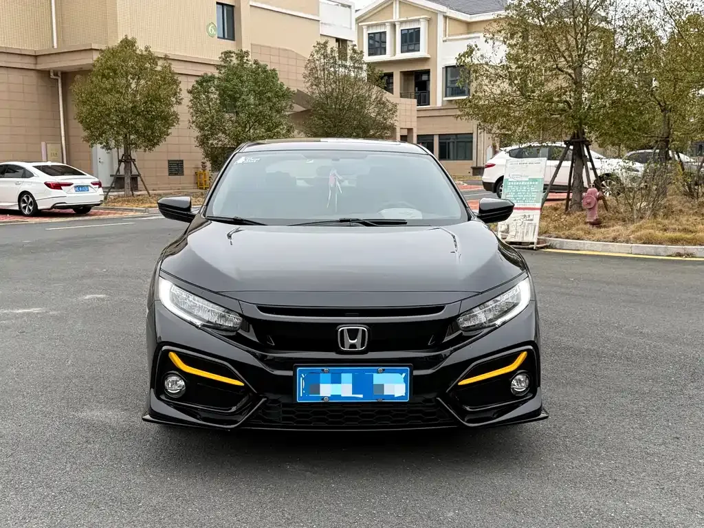Honda Civic 2022 из CN, фото 5