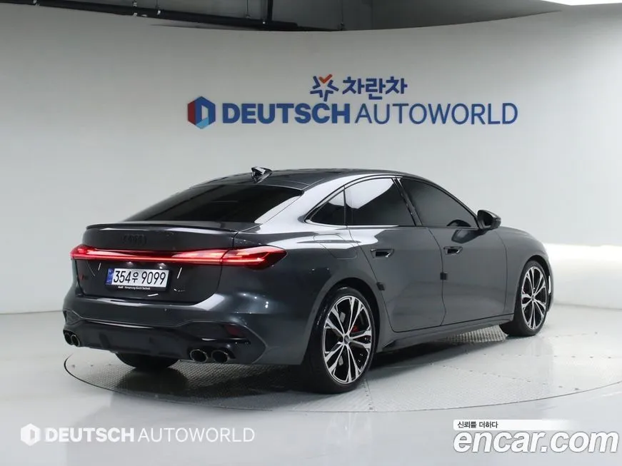 Audi S5 2025 из KR, фото 4