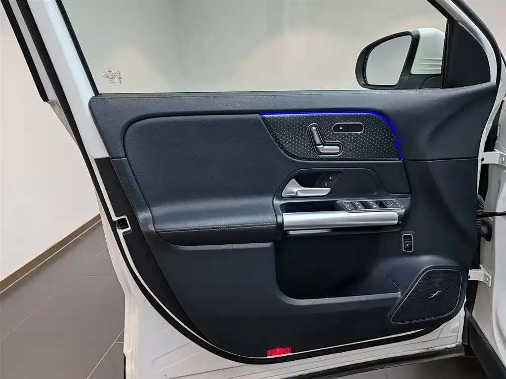 Mercedes-Benz GLA 2024 из CN, фото 10