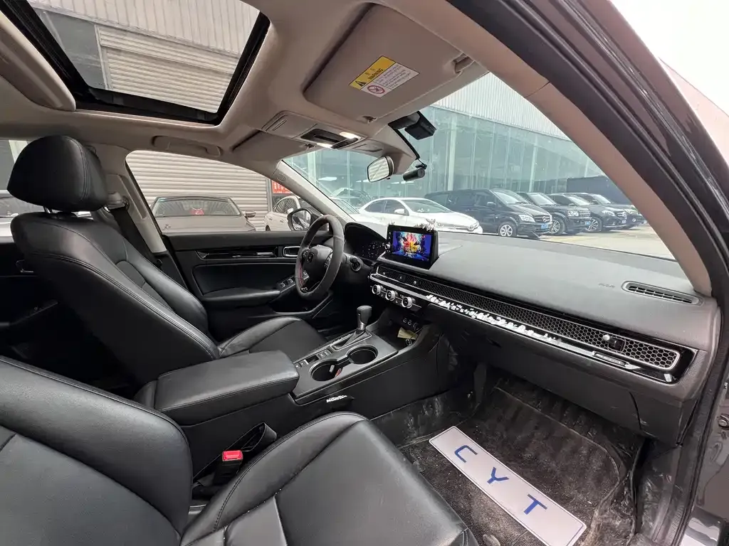 Honda Civic — фото 8
