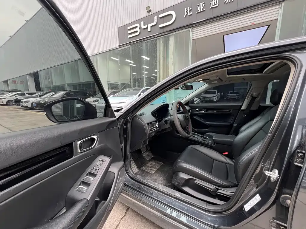 Honda Civic — фото 5