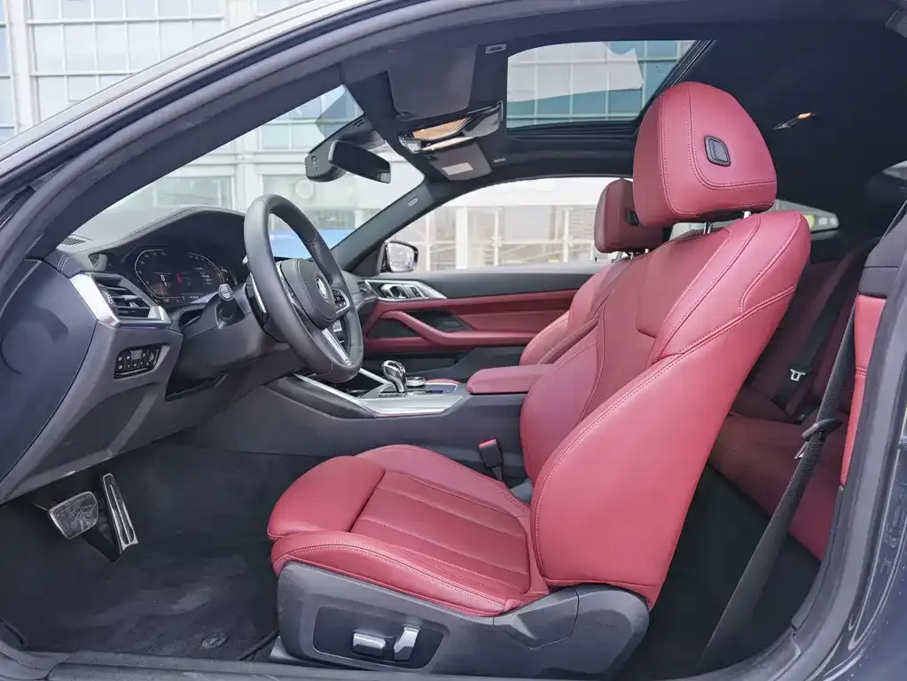 BMW 4 Series 2023 из CN, фото 10