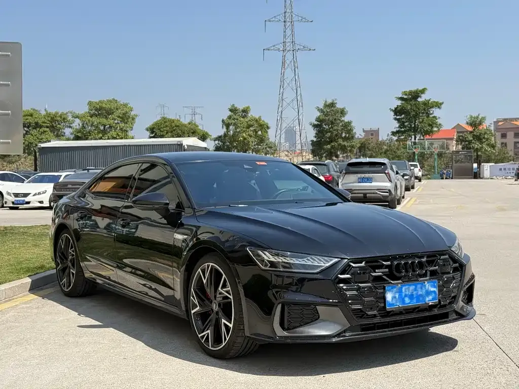 Audi A7L 2025 из CN, фото 9