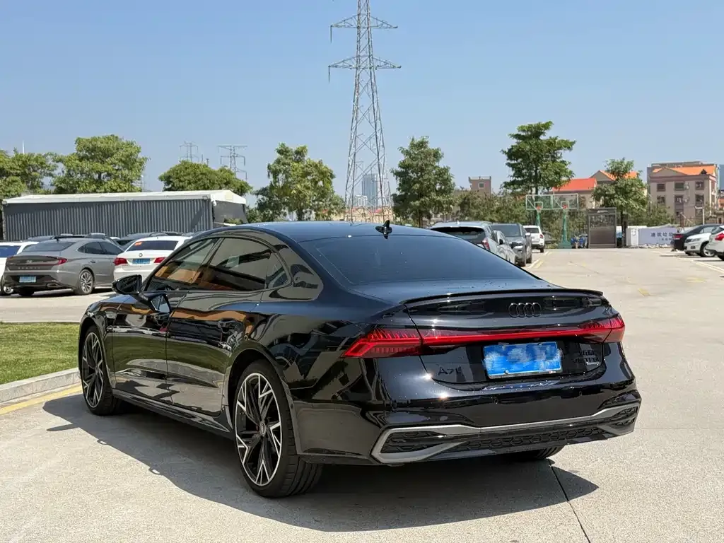Audi A7L 2025 из CN, фото 3