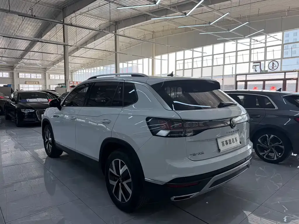 Volkswagen Tayron 2023 из CN, фото 9