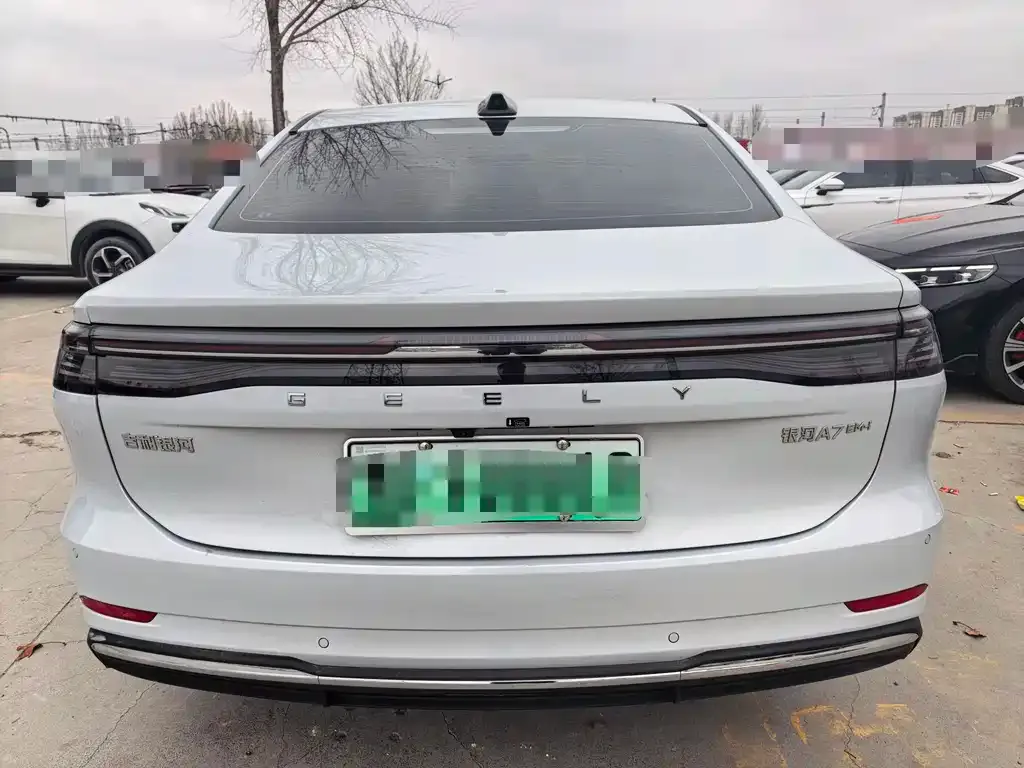 Geely 银河A7 2025 из CN, фото 4