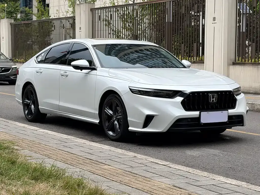 Honda Inspire 2024 из CN, фото 10