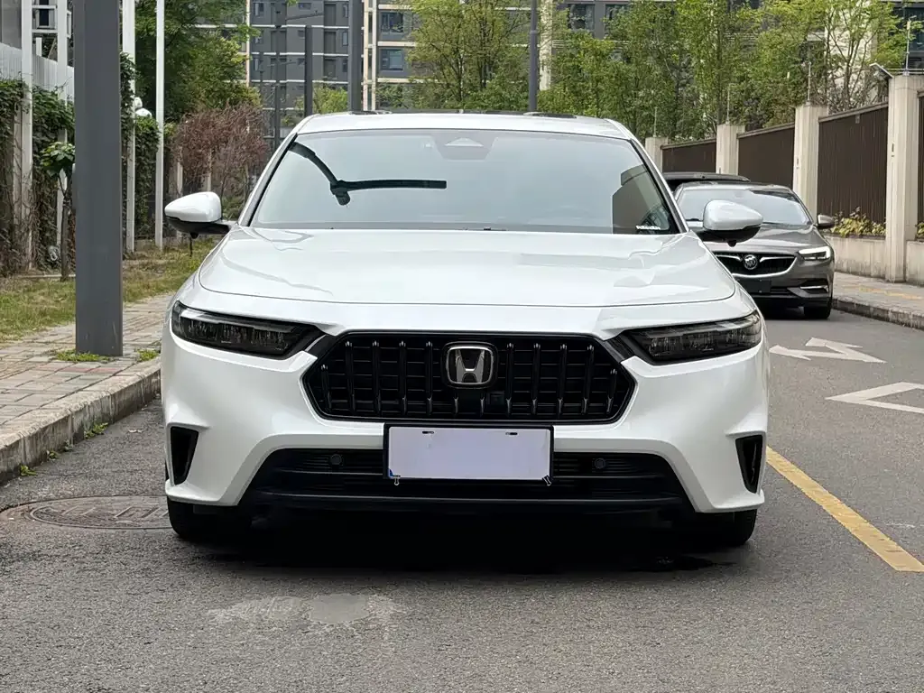 Honda Inspire 2024 из CN, фото 5