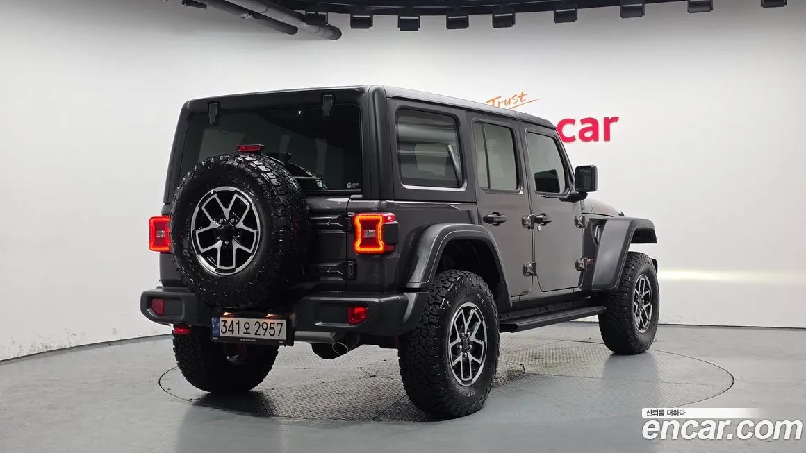 Jeep Wrangler 2024 из KR, фото 7