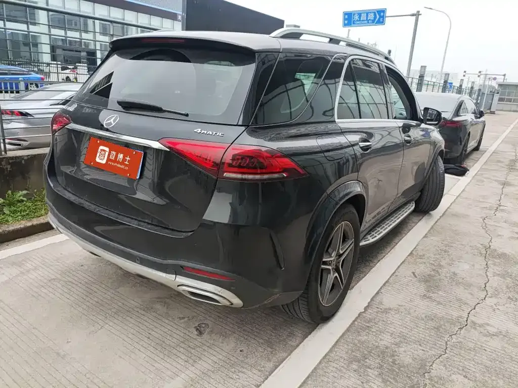 Mercedes-Benz GLE — фото 8