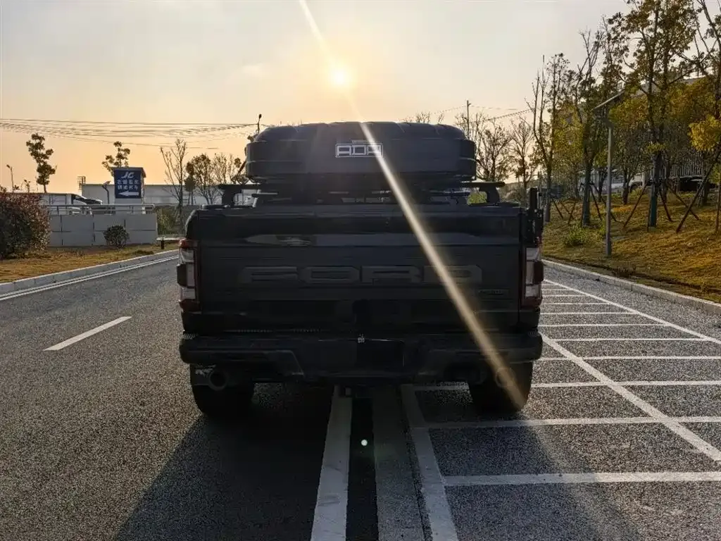 Ford F-150 Raptor — фото 2