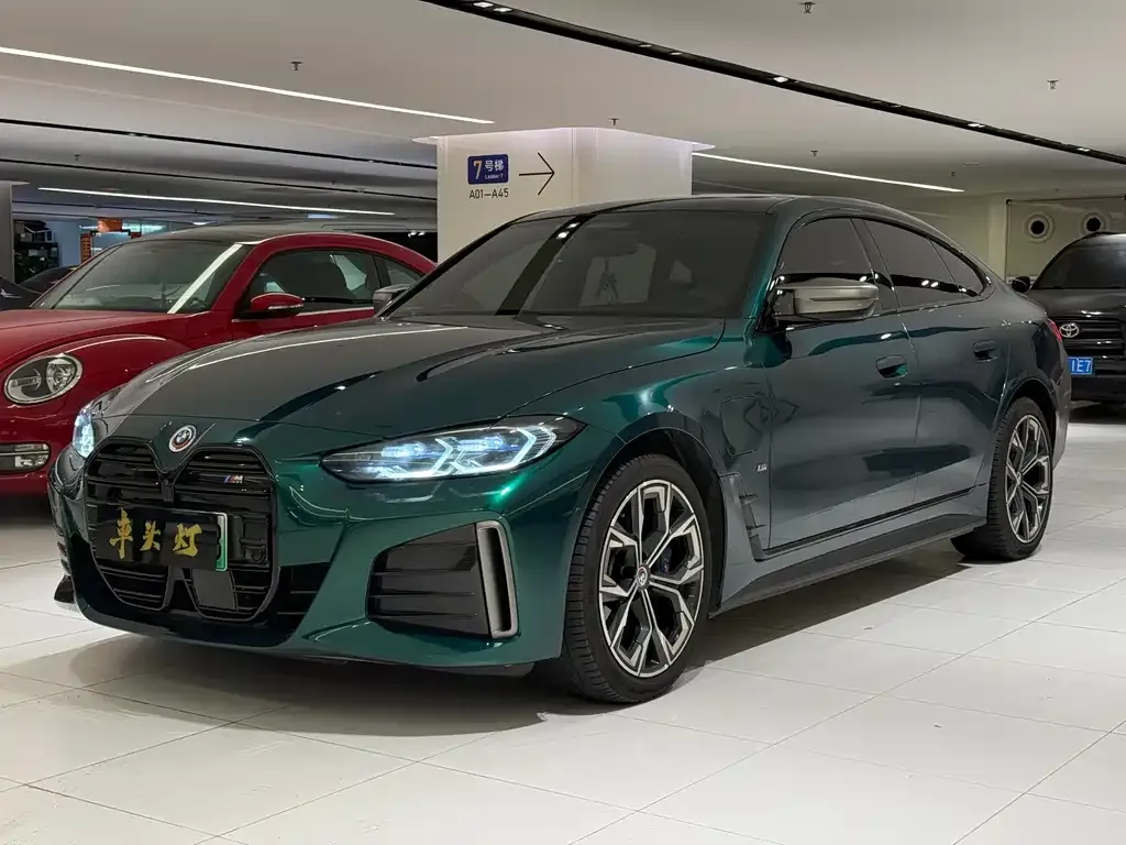 BMW i4 M50