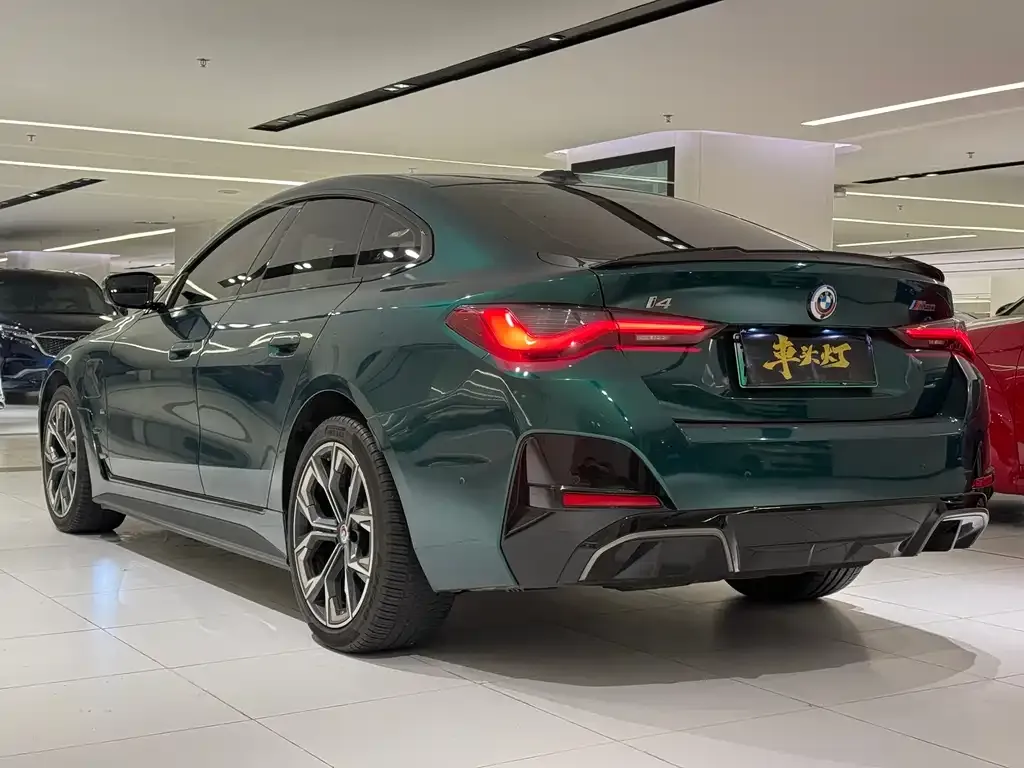 BMW i4 2023 из CN, фото 3