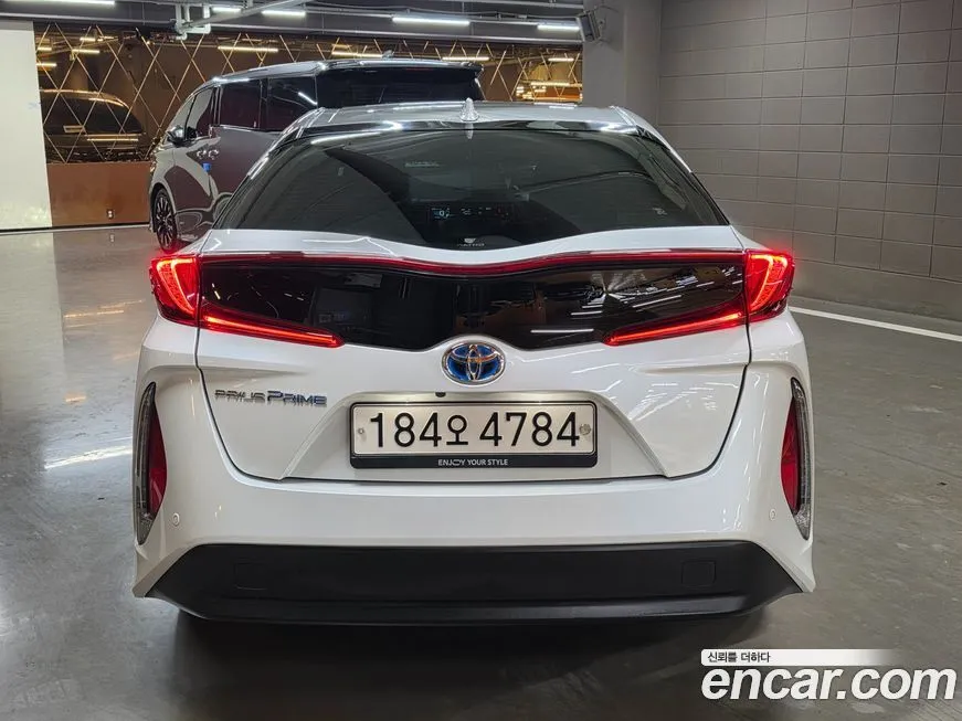 Toyota Prius 2021 из KR, фото 6