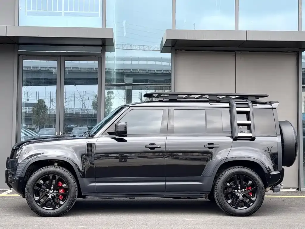 Land Rover Defender — фото 6