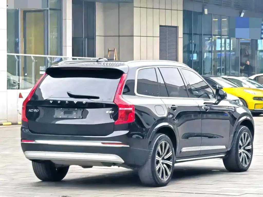 Volvo XC90 2022 из CN, фото 2